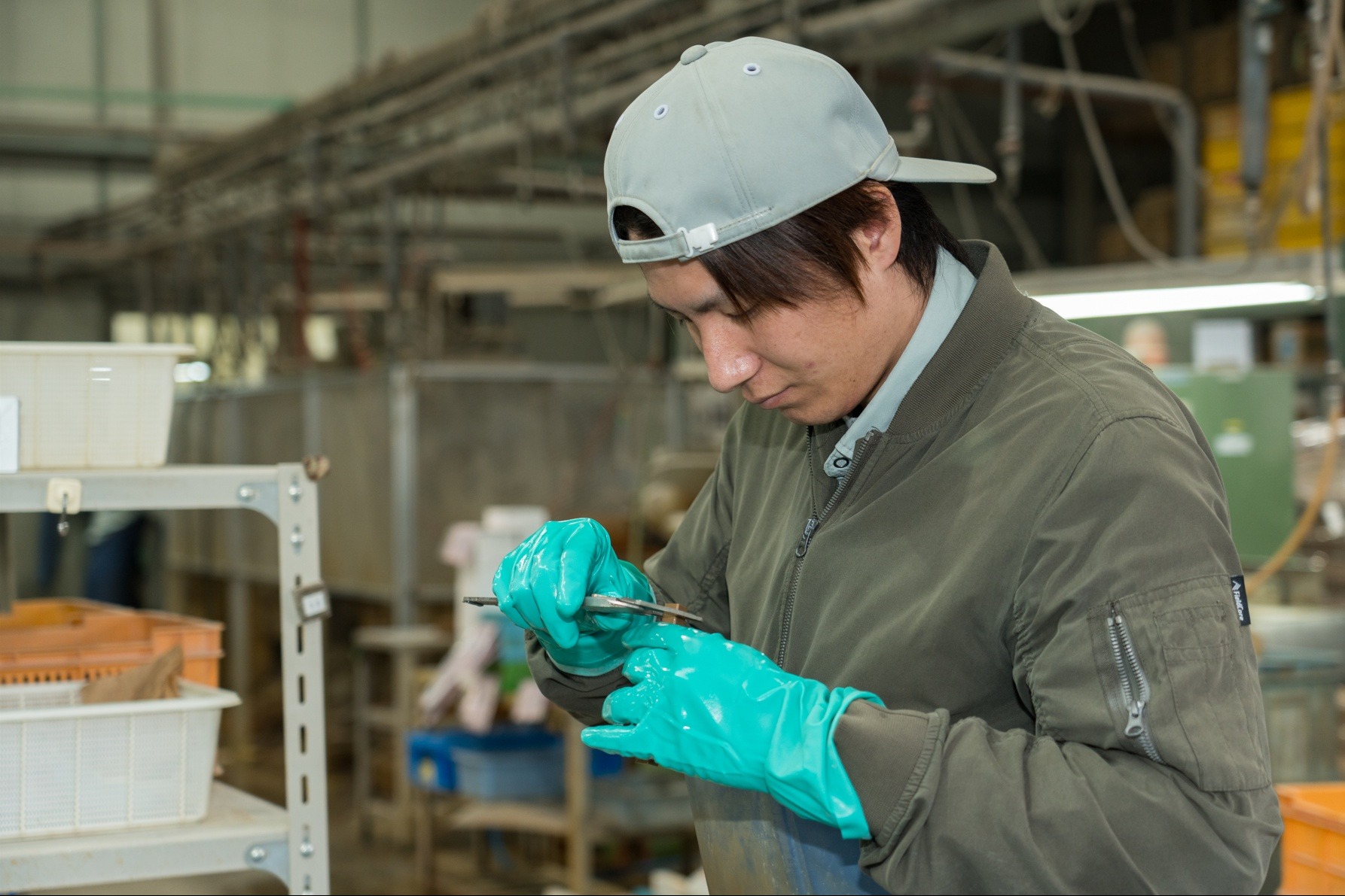 ㈱大和製砥所｜【㈱大和製砥所】「砥石の可能性を追い続ける ― 昭和13年創業、6代目社長が語る「挑戦し続ける会社」」