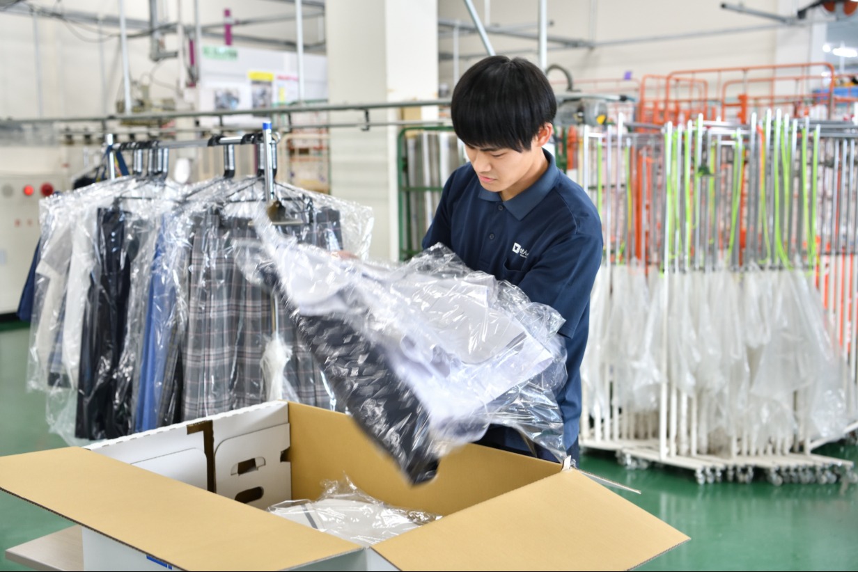 株式会社ヨシハラシステムズ|【株式会社ヨシハラシステムズ】「ITの発想でクリーニングを変える。三代続く老舗が挑む「宅配」という新しいかたち」