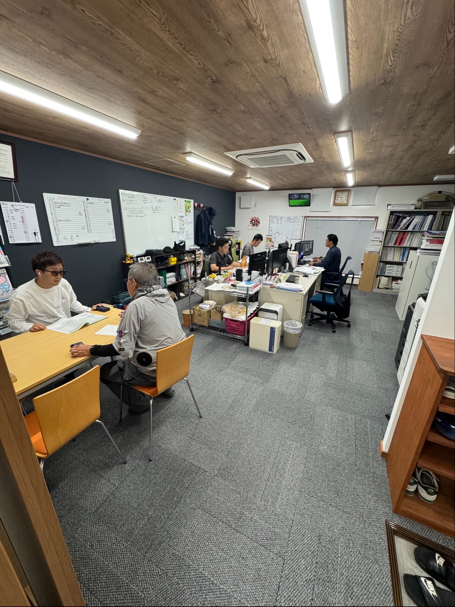 有限会社マグマ冷熱工業｜【有限会社マグマ冷熱工業】「「施工管理は現場の司令塔」未経験3年で年収600万を実現する空調設備の仕事」