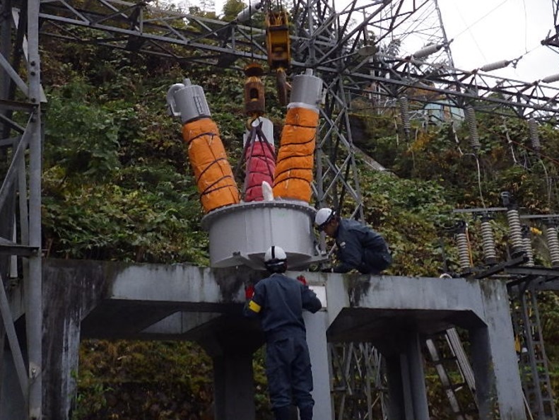 ワイズEC株式会社|【ワイズEC株式会社】「電気は、なくならない――ライフラインの大元を支える誇り」